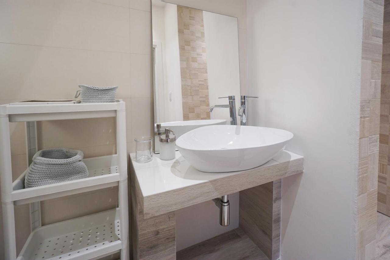 Ghisello Luxury Guesthouse 1 Bologna Exterior photo